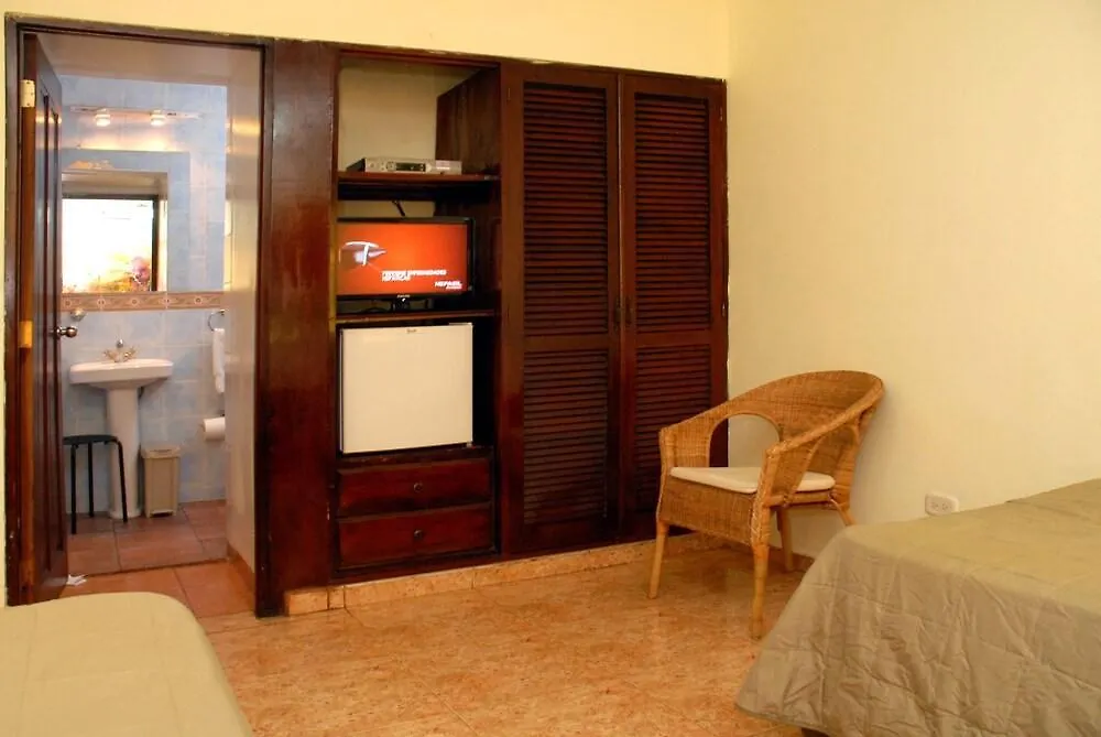 Suite Colonial Santo Domingo 3*,