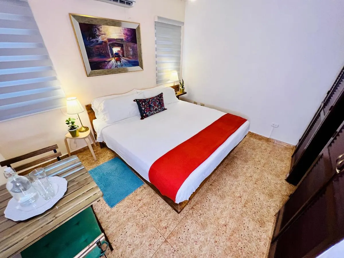 Suite Colonial Santo Domingo Hotel