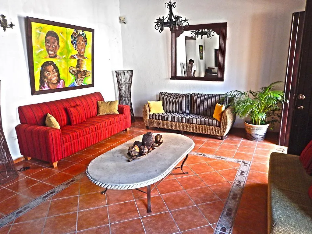 Hotel Suite Colonial Santo Domingo