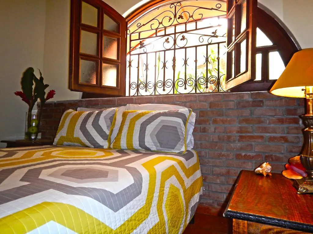 *** Hotel Suite Colonial Santo Domingo Dominican Republic